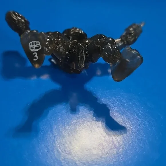 2004 #14 Aknar Shadow (Uncommon) Fistful Of Power Series 1 Figure 1.75" - Picture 3 of 3